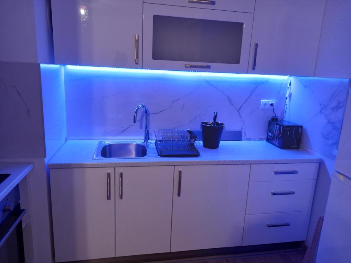 Apartman Vrbas Sa Podzemnom Garazom บันยาลูกา ภายนอก รูปภาพ