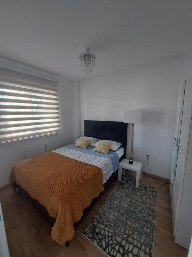 Apartman Vrbas Sa Podzemnom Garazom บันยาลูกา ภายนอก รูปภาพ