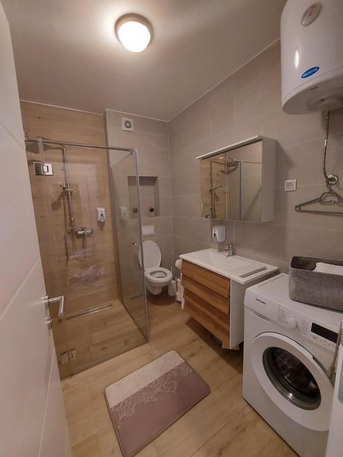 Apartman Vrbas Sa Podzemnom Garazom บันยาลูกา ภายนอก รูปภาพ