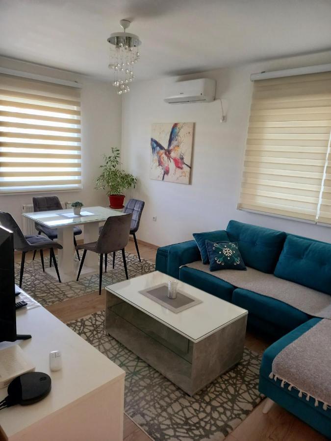 Apartman Vrbas Sa Podzemnom Garazom บันยาลูกา ภายนอก รูปภาพ